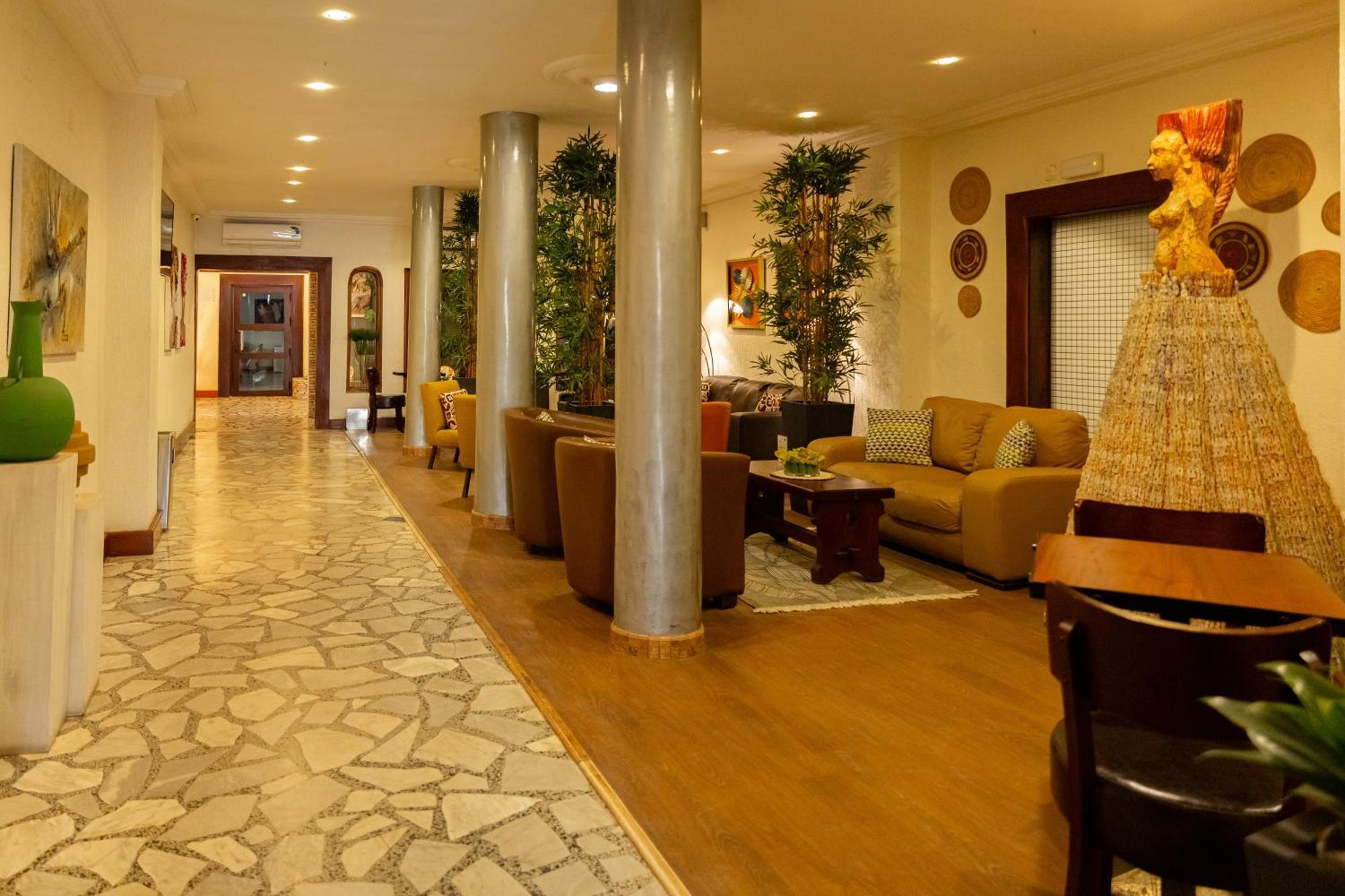Hotel Du Lac Cotonou Exterior foto
