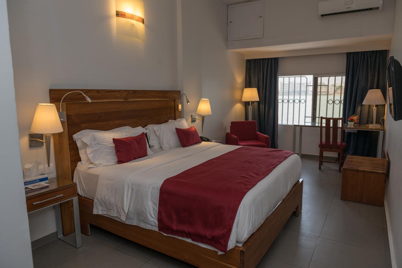Hotel Du Lac Cotonou Exterior foto